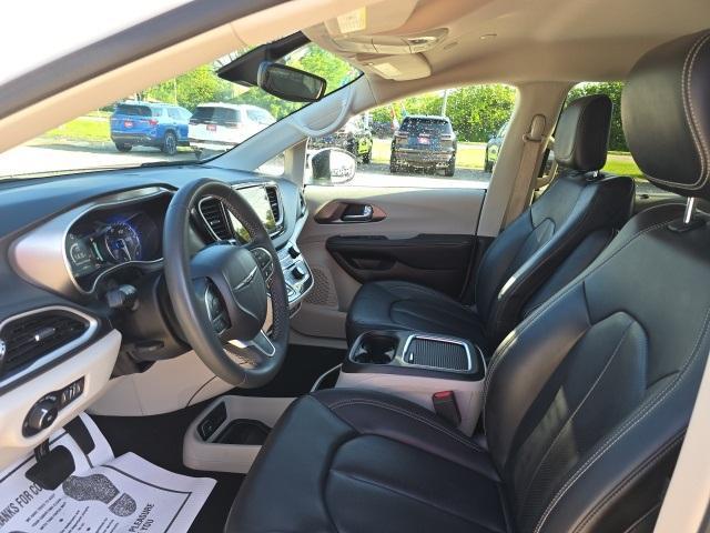 used 2023 Chrysler Pacifica car, priced at $24,949
