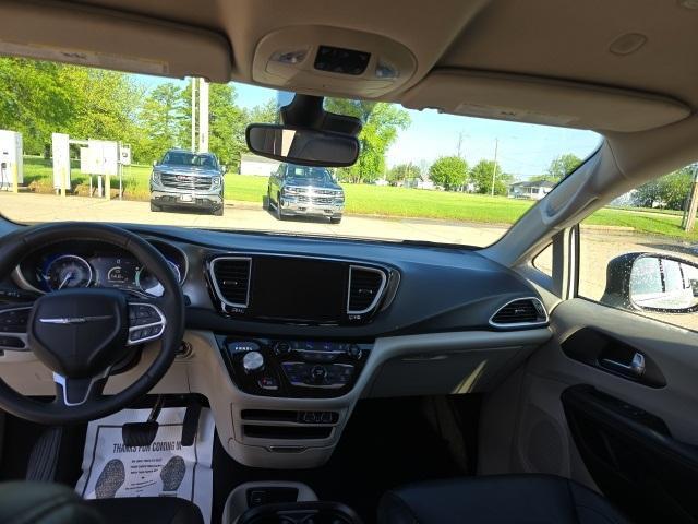 used 2023 Chrysler Pacifica car, priced at $24,949