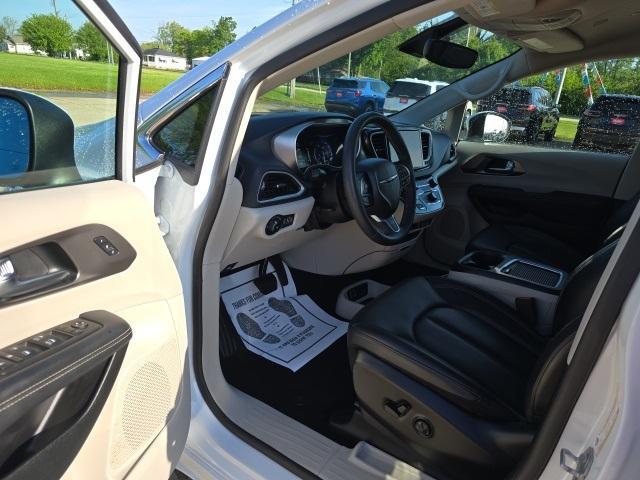 used 2023 Chrysler Pacifica car, priced at $24,949