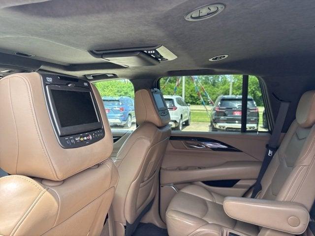 used 2019 Cadillac Escalade car, priced at $37,995