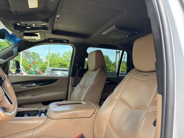 used 2019 Cadillac Escalade car, priced at $39,995