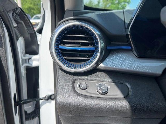 new 2025 Chevrolet Trax car, priced at $25,855