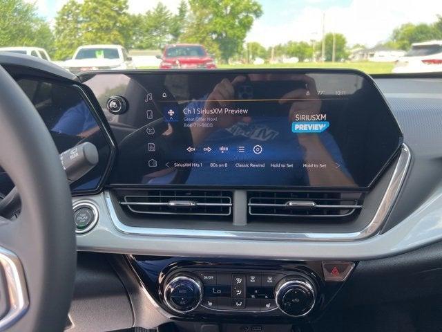 new 2025 Chevrolet Trax car, priced at $25,855