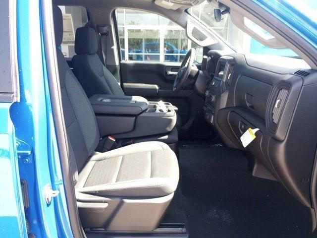 new 2025 Chevrolet Silverado 1500 car, priced at $46,914