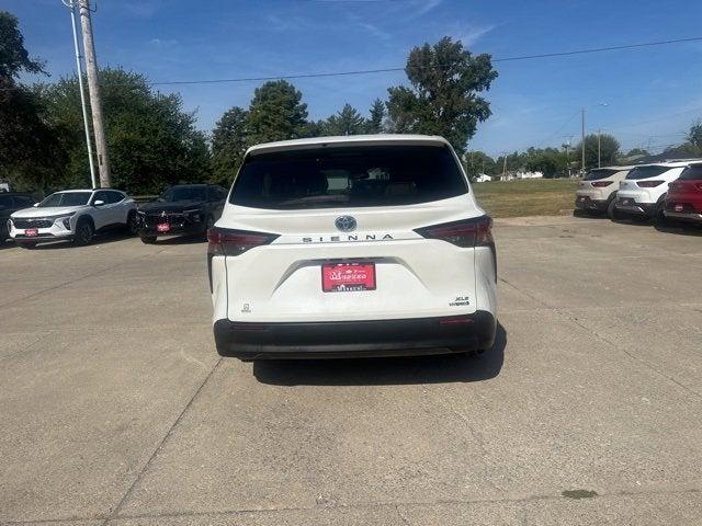 used 2021 Toyota Sienna car, priced at $28,995