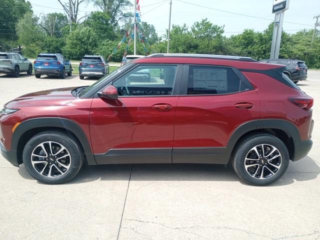 new 2025 Chevrolet TrailBlazer car, priced at $28,920
