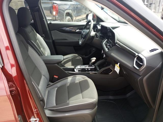 new 2025 Chevrolet TrailBlazer car, priced at $28,920