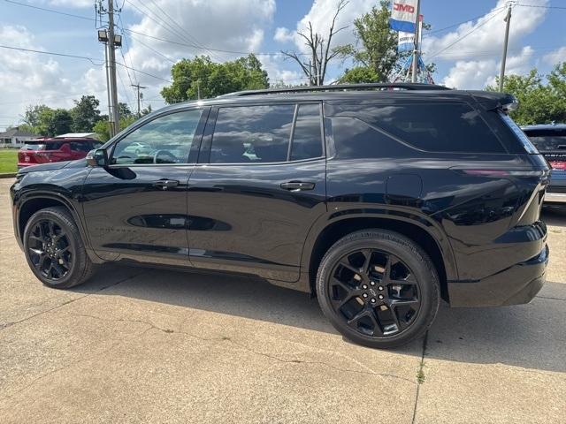 used 2024 Chevrolet Traverse car, priced at $54,995