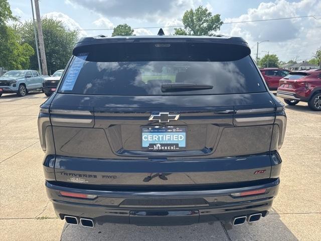 used 2024 Chevrolet Traverse car, priced at $54,995