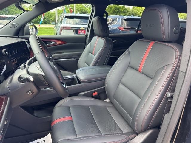 used 2024 Chevrolet Traverse car, priced at $54,995