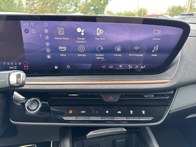 used 2025 Buick Envision car, priced at $35,995