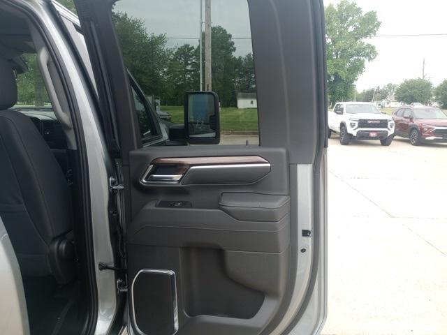 new 2025 Chevrolet Silverado 3500 car, priced at $59,075