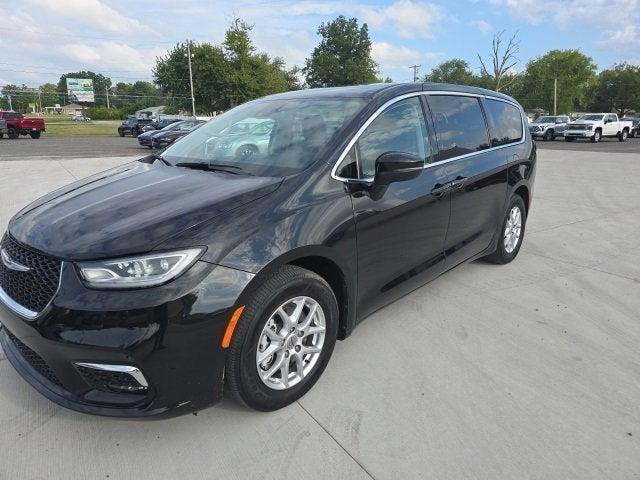 used 2023 Chrysler Pacifica car, priced at $21,495