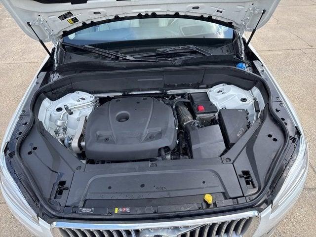 used 2022 Volvo XC90 car, priced at $33,995
