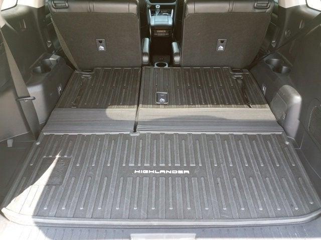 used 2022 Toyota Highlander car, priced at $39,495