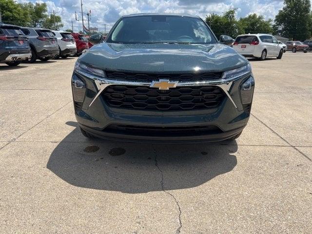 new 2025 Chevrolet Trax car, priced at $23,810