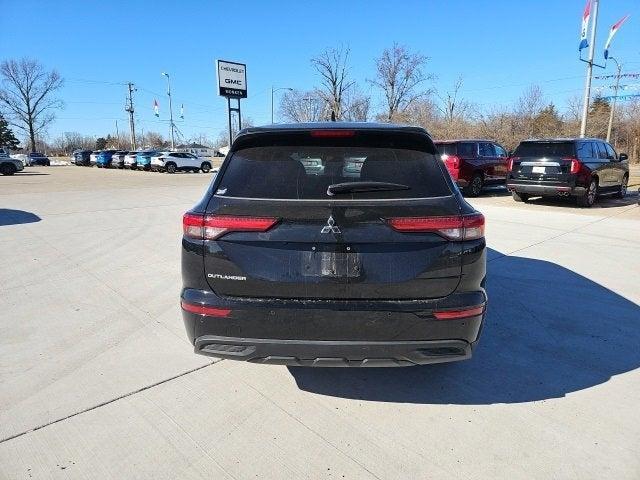 used 2024 Mitsubishi Outlander car, priced at $25,995