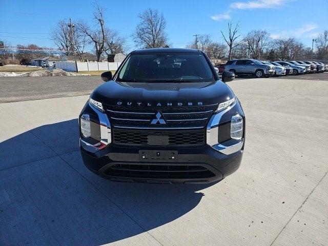 used 2024 Mitsubishi Outlander car, priced at $25,995