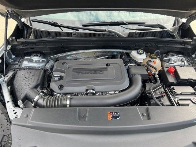 used 2025 Buick Envision car, priced at $35,295