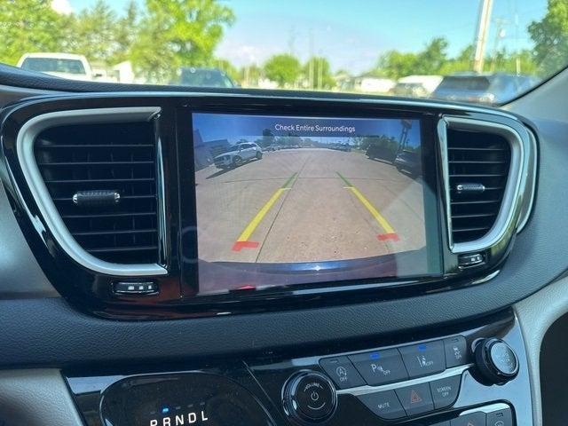 used 2023 Chrysler Pacifica car, priced at $24,995