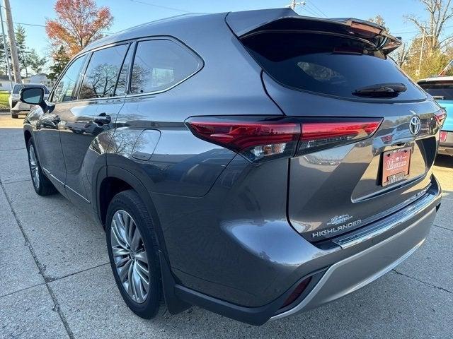 used 2021 Toyota Highlander car, priced at $39,495