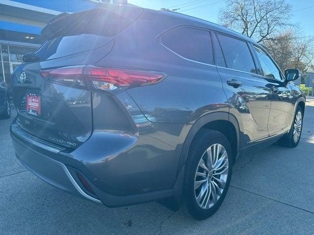 used 2021 Toyota Highlander car, priced at $39,495