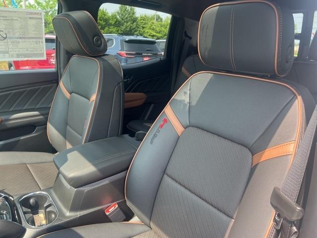 new 2025 GMC Canyon car, priced at $54,315