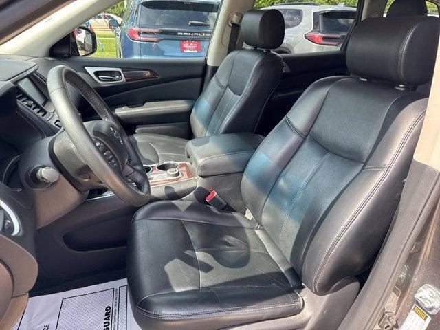 used 2015 Nissan Pathfinder car, priced at $12,995