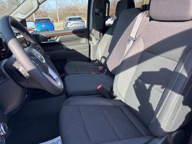 new 2025 GMC Sierra 1500 car, priced at $52,523