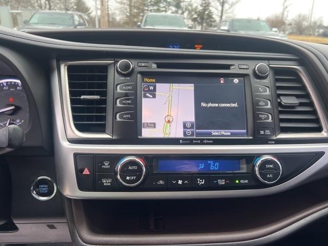 used 2019 Toyota Highlander car, priced at $20,995