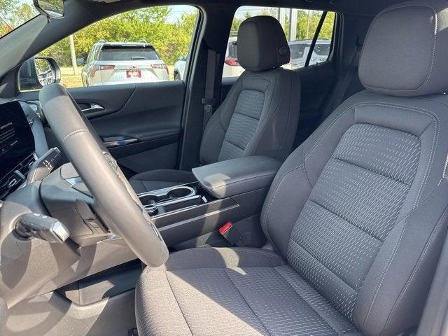 new 2026 Chevrolet Equinox car, priced at $31,995