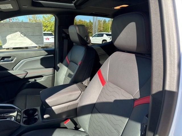 new 2025 Chevrolet Colorado car, priced at $47,340