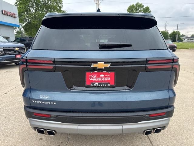 new 2025 Chevrolet Traverse car, priced at $46,435