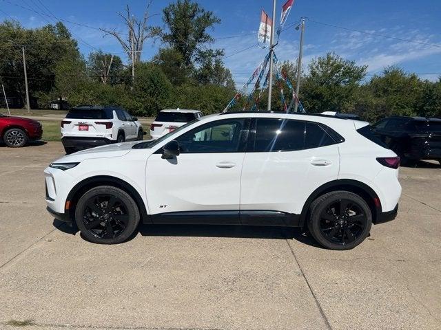 used 2025 Buick Envision car, priced at $35,495