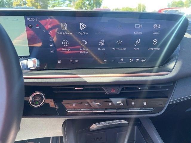 used 2025 Buick Envision car, priced at $35,495