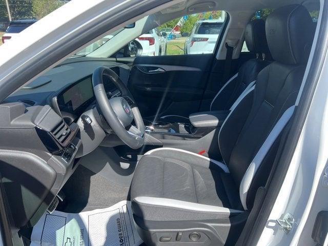 used 2025 Buick Envision car, priced at $35,495