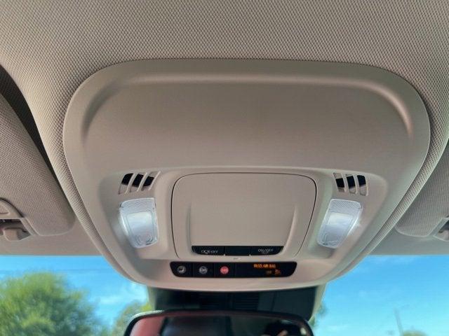 used 2025 Buick Envision car, priced at $35,495
