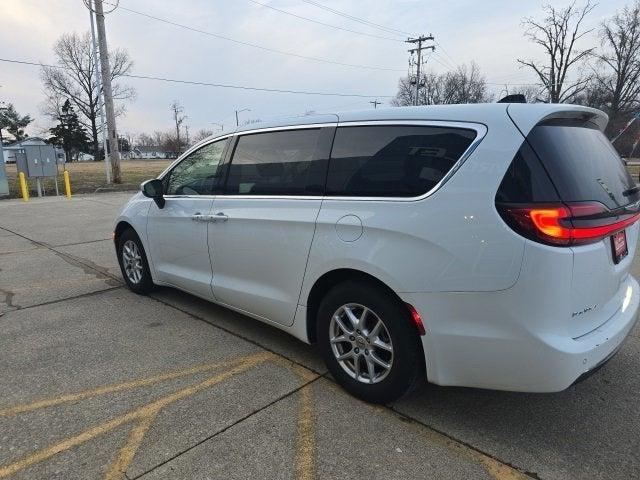 used 2023 Chrysler Pacifica car, priced at $25,225