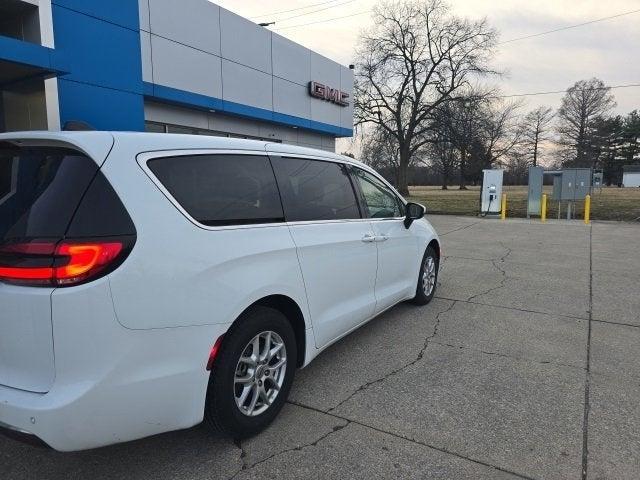 used 2023 Chrysler Pacifica car, priced at $25,225