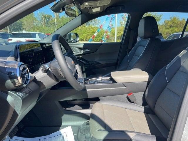 new 2026 Chevrolet Equinox car, priced at $35,795