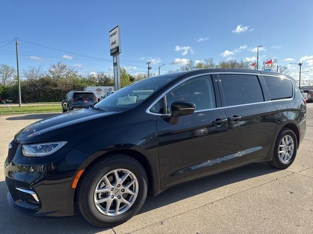 used 2023 Chrysler Pacifica car, priced at $24,495