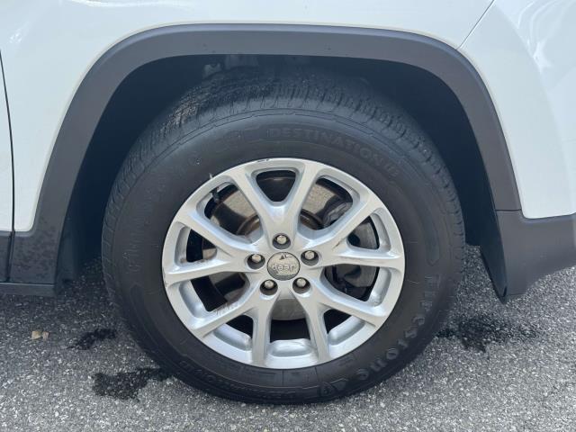 used 2015 Jeep Cherokee car