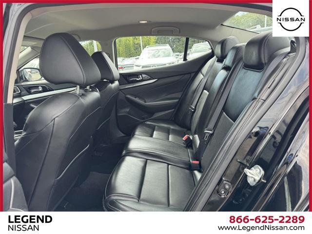 used 2023 Nissan Maxima car, priced at $20,222