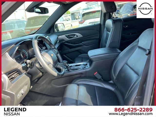 used 2023 Chevrolet Traverse car, priced at $31,900