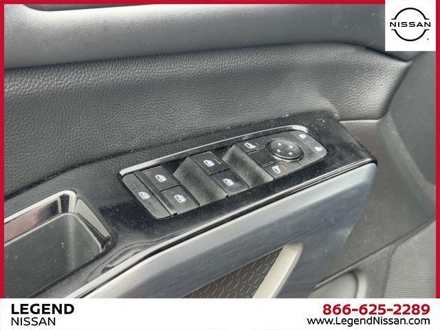 used 2022 Nissan Pathfinder car, priced at $27,999