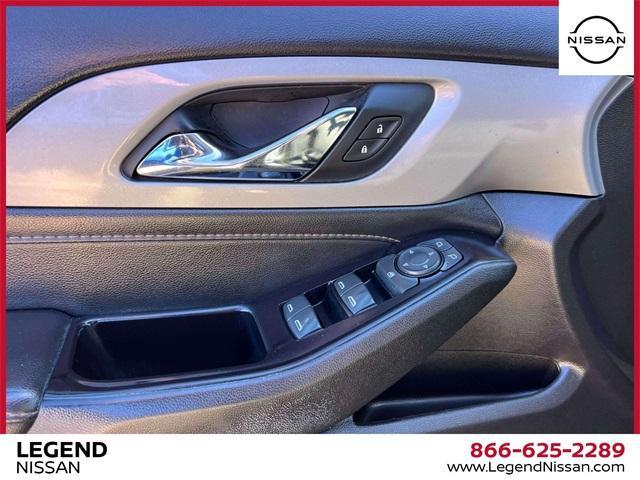 used 2019 Chevrolet Traverse car, priced at $17,667