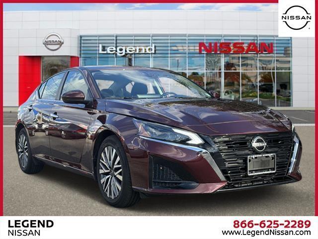 used 2023 Nissan Altima car, priced at $22,919