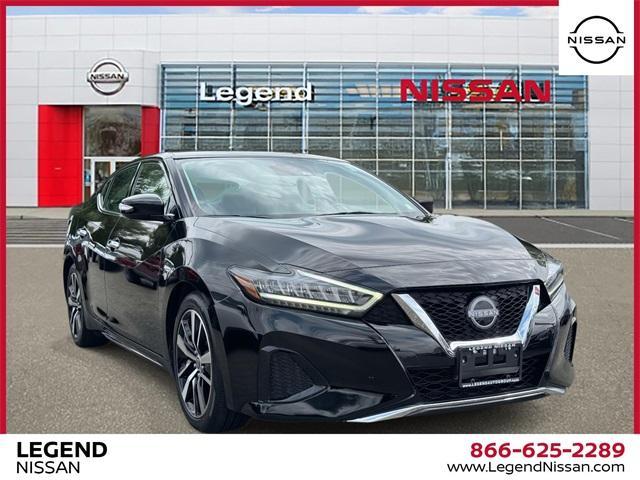 used 2023 Nissan Maxima car, priced at $18,900
