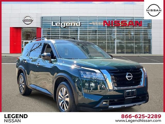 used 2022 Nissan Pathfinder car, priced at $28,900