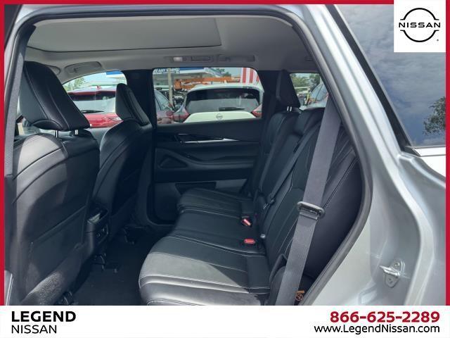 used 2023 INFINITI QX60 car